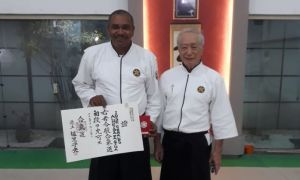 Professor José Geraldo do Tênis Club de Campos recebe o Certificado Internacional do Hombu Dojo